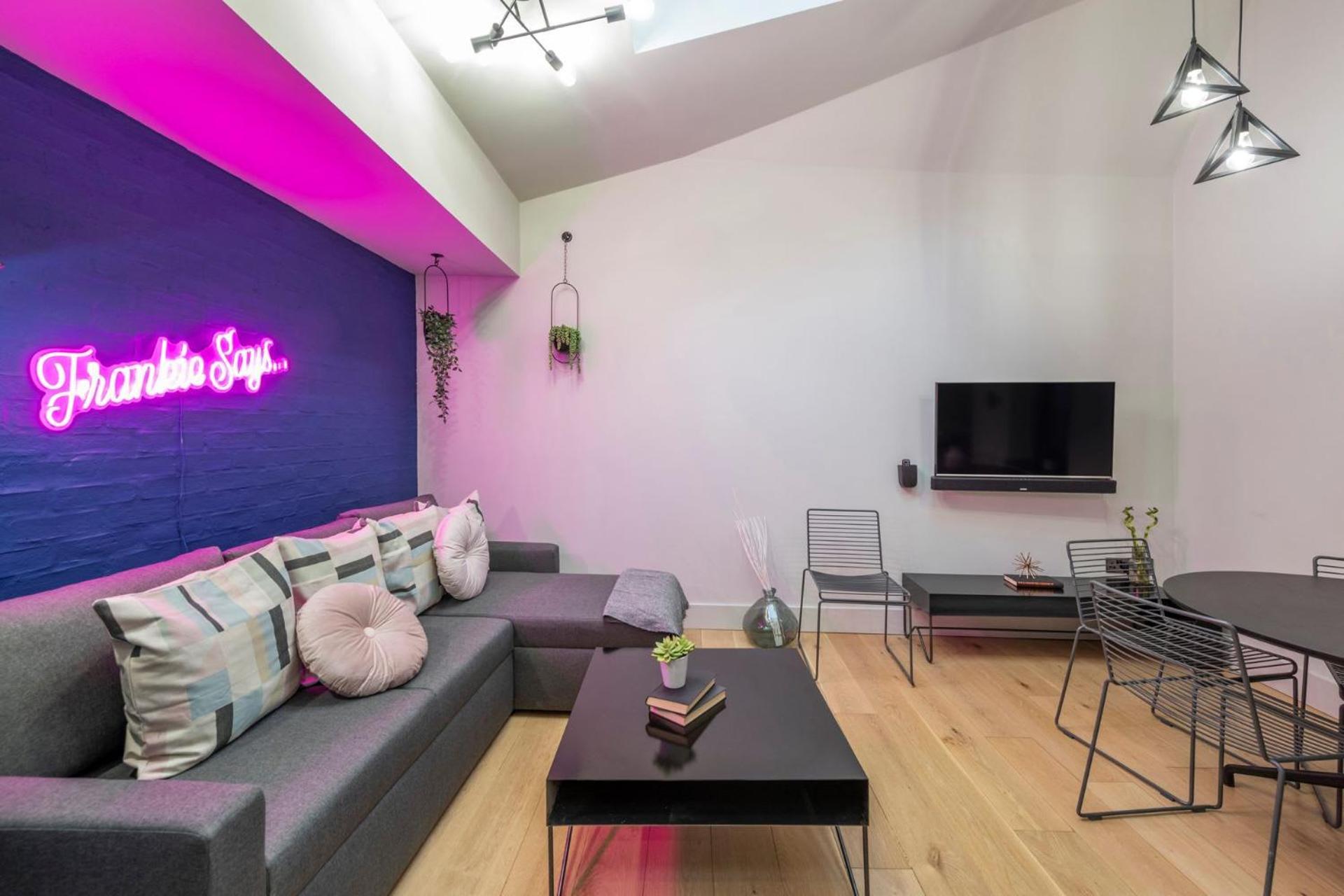 The Insta Playhouse - Covent Garden - By Frankie Says Apartman London Kültér fotó